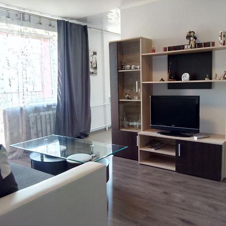 L.E.C. Travel Apartments Ventspils Eksteriør billede
